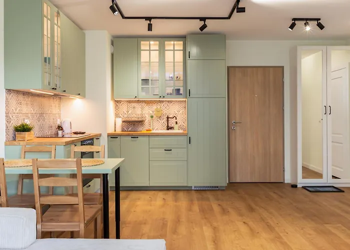 公寓 Letnicka Cosy With Garden By Bookinghost 格但斯克