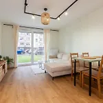 Apartament Letnicka Cosy With Garden By Bookinghost